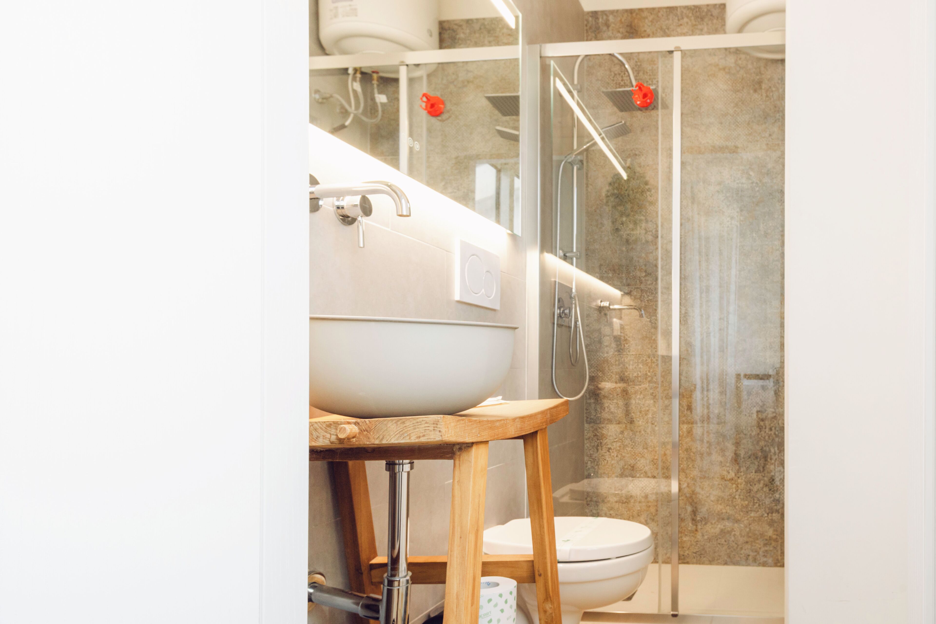 Shower, eco-friendly toiletries, hair dryer, bidet