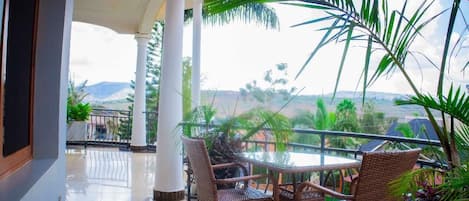 Deluxe Room, Balcony, City View | Balcony view