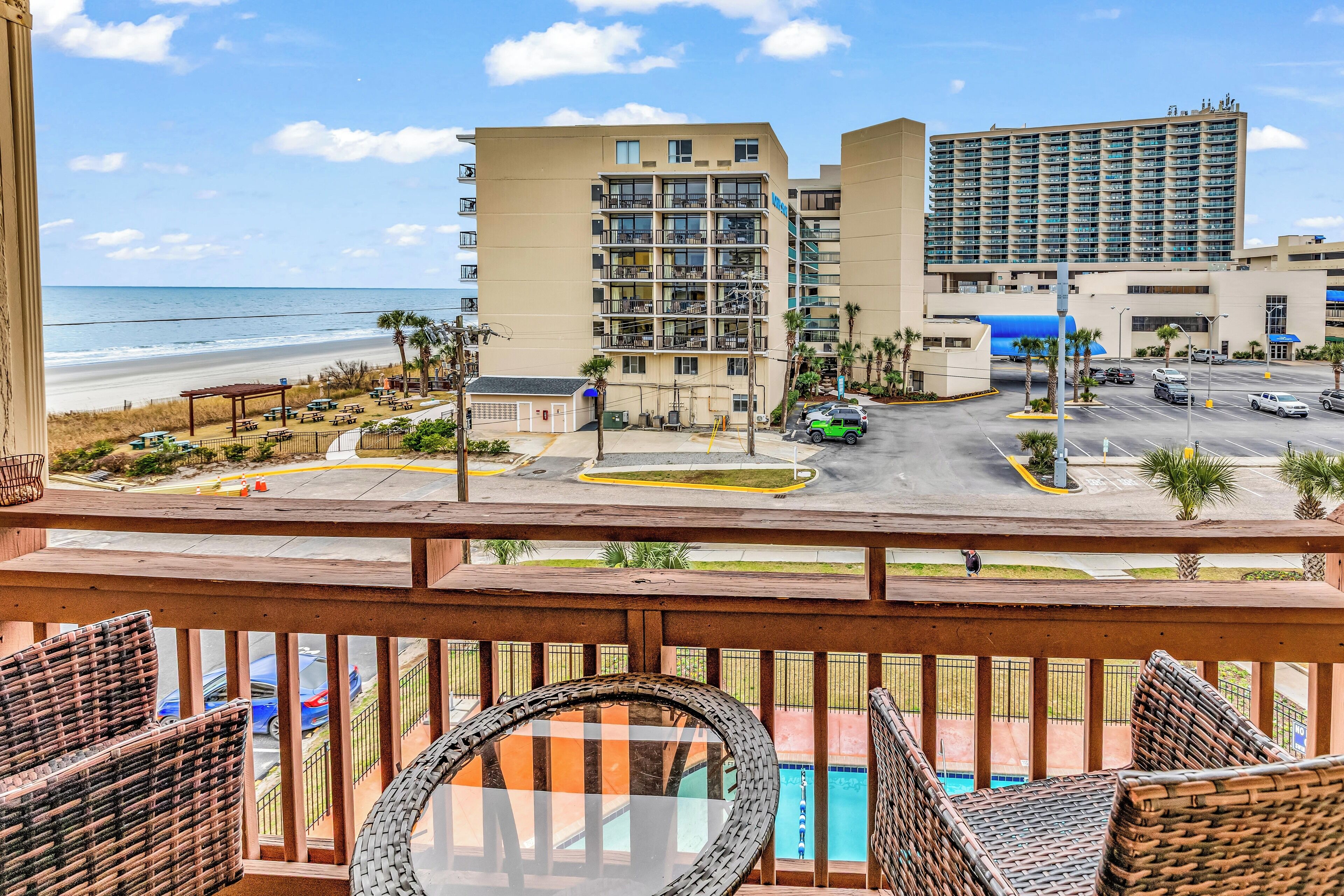 Signature Condo, 2 Bedrooms, Balcony, Partial Ocean View | Balcony