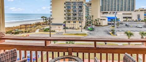 Signature Condo, 2 Bedrooms, Balcony, Partial Ocean View | Balcony