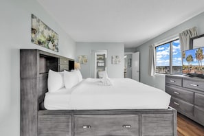 Individually decorated, individually furnished, iron/ironing board - Ocean Dunes Villas (Myrtle Beach)