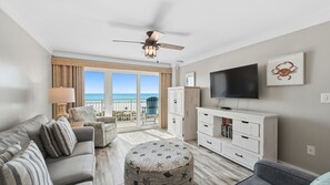 Smart TV - D103 First-Floor, Direct Waterfront Retreat (Panama City)