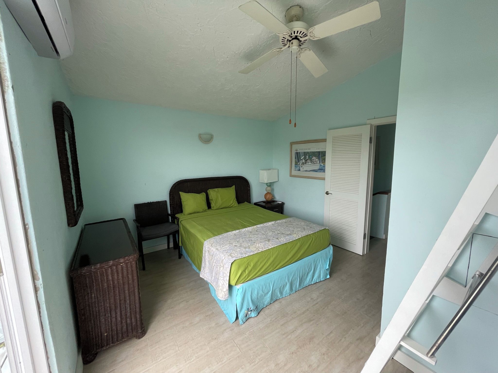 2 bedrooms, iron/ironing board, WiFi (free), bed sheets