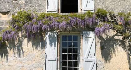 Blanchetoure, historic country house from the 14th century
