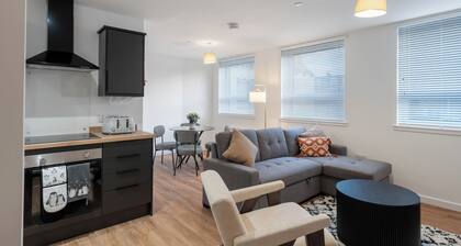 City Point Apartments by Guestz