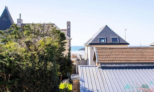 Apartment in Erquy Near Beach Promenade