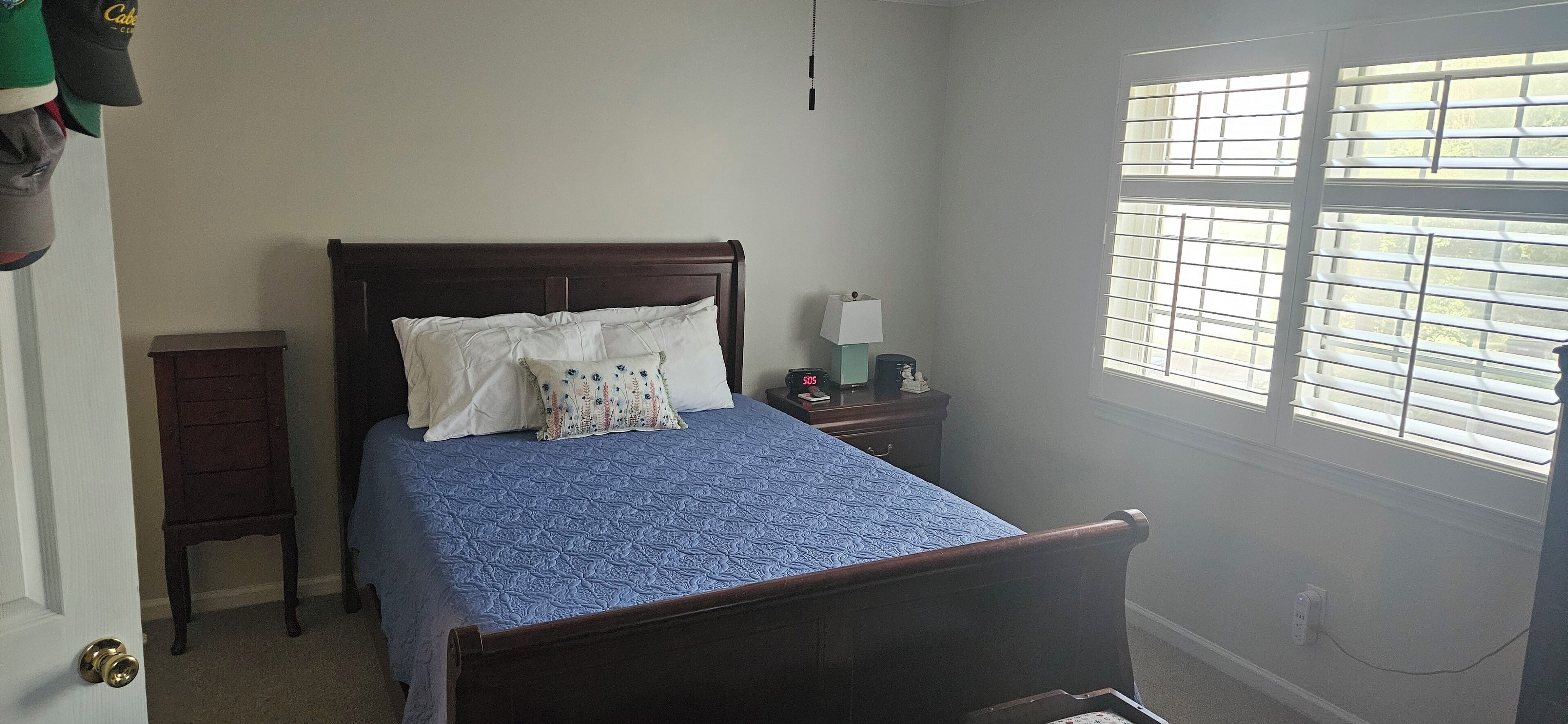 Bügeleisen/Bügelbrett, WLAN, Bettwäsche