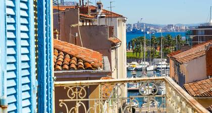 Solar cocoon with harbor view