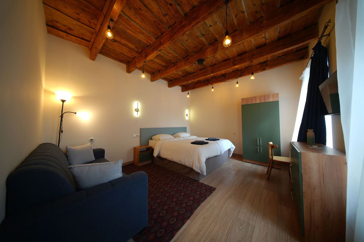 Comfort Apartment, Courtyard View