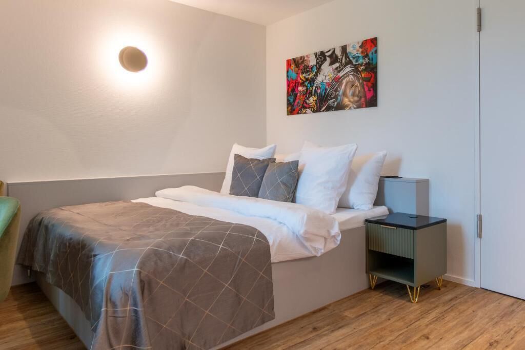 Iron/ironing board, free WiFi