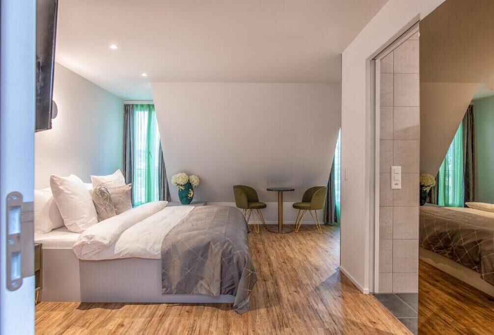 Iron/ironing board, free WiFi