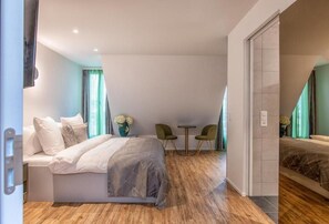 Iron/ironing board, free WiFi - Trip Inn Bermuda Zurich Hotel (Zürich)