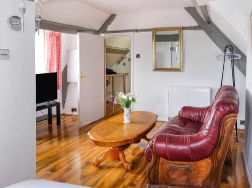 Studio Apartment Melksham