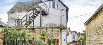 Studio Apartment Melksham