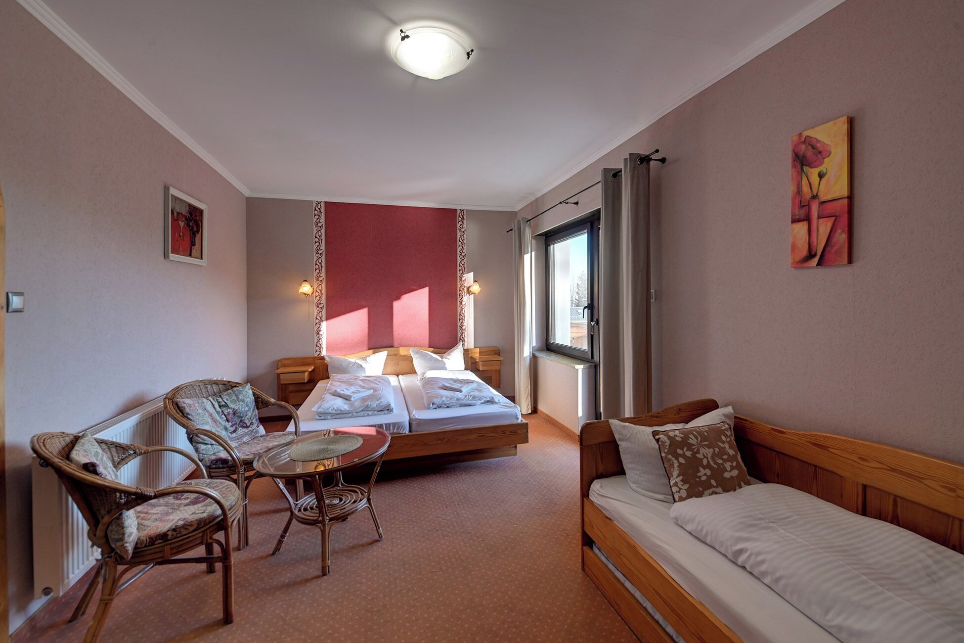 Departamento familiar | Tabla de planchar con plancha, wifi gratis y ropa de cama 