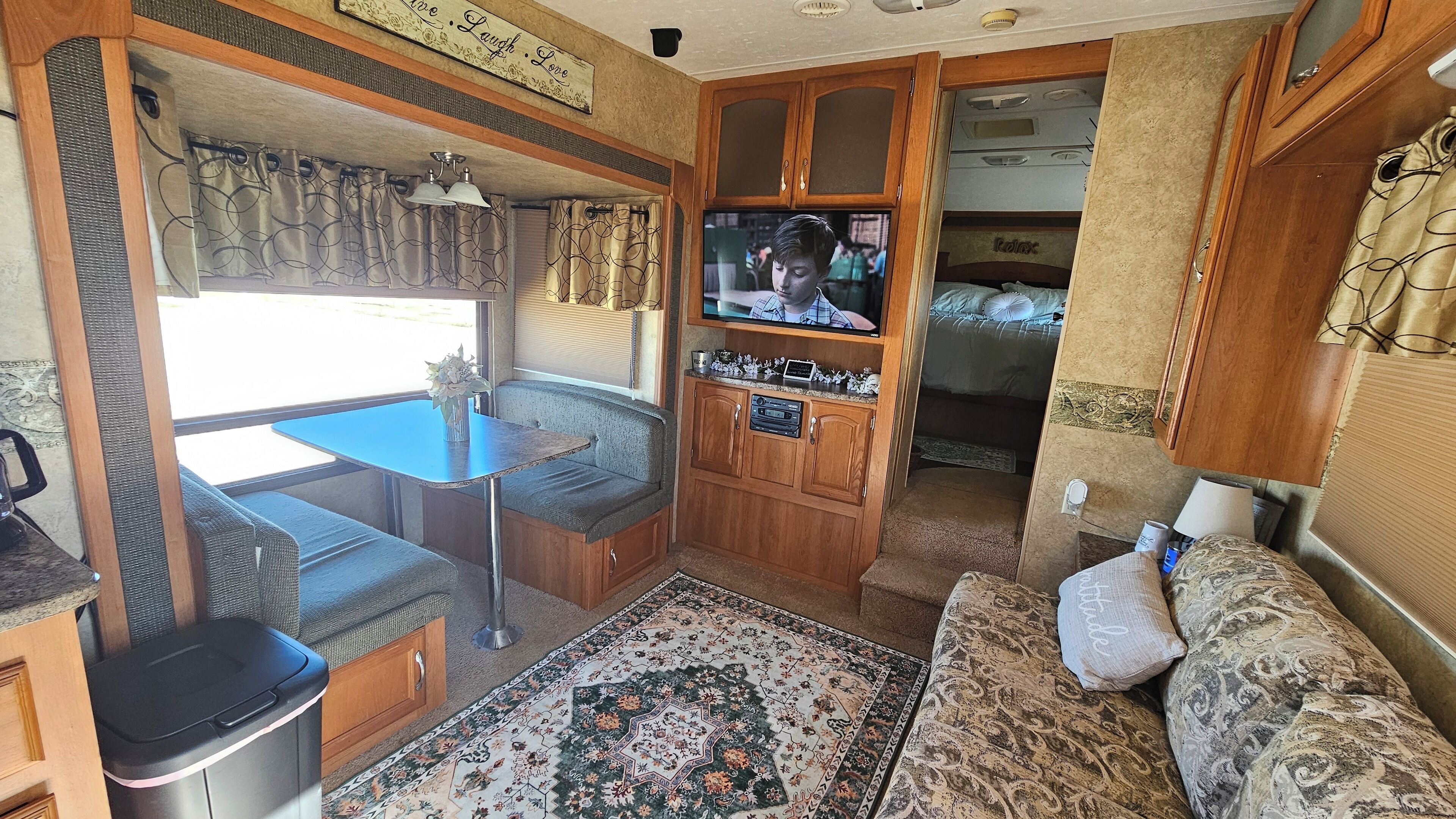 1 多间卧室、免费 WiFi、床单