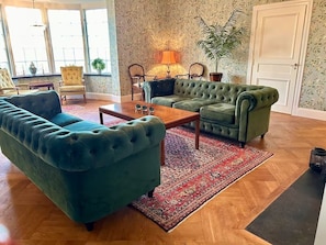 تلفزيون، مدفأة