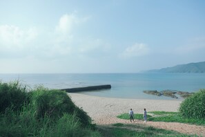 Beach - A-MAMI 315 (Amami)