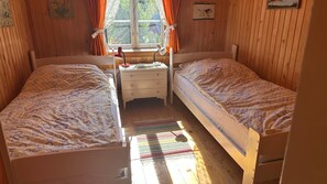 2 bedrooms, iron/ironing board, travel crib, bed sheets