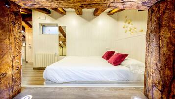 Skrivbord, wi-fi och sängkläder