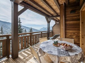 Outdoor dining - Apartment 4 pers, balcony, covered parking (Cohennoz)