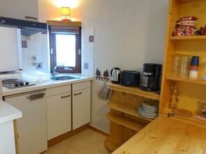 Fridge, microwave, toaster - Charming Studio 18m² - 2/3 People - Village Center (Arêches-Beaufort)