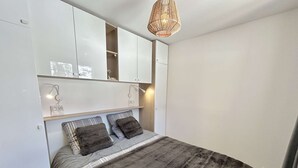 1 bedroom - Cozy 2-room apartment, terrace, ski locker, shared parking (Demi-Quartier)