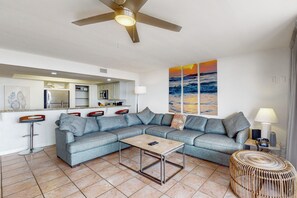 Íbúð (3 Bedrooms) | Að innan
