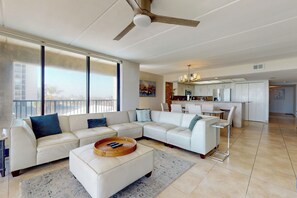 Apartment (3 Bedrooms) | Front of property - Luxe Corner 3br, Gulf View: Suntide III - Unit 410 (South Padre Island)