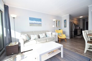 TV - Diamond Beach 502 - Ocean City, MD (Ocean City)