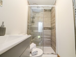 Shower - Blake Lodge (Newquay)