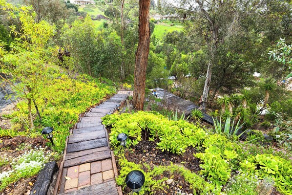 Interior - Sip, Golf & Unwind: Couple's Retreat in Fallbrook (Fallbrook)