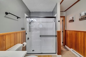 House (3 Bedrooms) | Interior - Pool Access! All-season Family Home in Poconos (Long Pond)