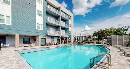 Spacious Apartment w/ All the Comforts of Home