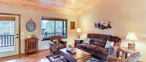 House (2 Bedrooms) | Front of property