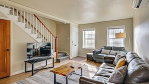 Apartment (2 Bedrooms) | Front of property - 1 Mi to Downtown Pueblo! Great Historic Neighbor (Pueblo)