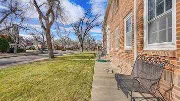 Apartment (2 Bedrooms) | Bahagian dalam