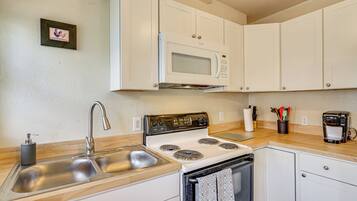 Apartment (2 Bedrooms) | Bahagian dalam