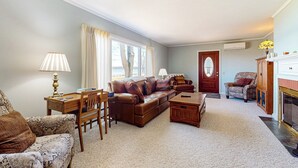 Rumah (4 Bedrooms) | Interior