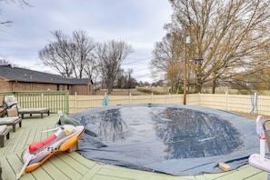 House (3 Bedrooms) | Interior - Pool & Large Covered Patio! Decatur Family Getaway (Decatur)