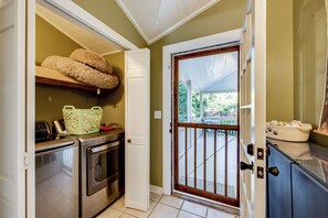 Nhà (2 Bedrooms) | Nội thất