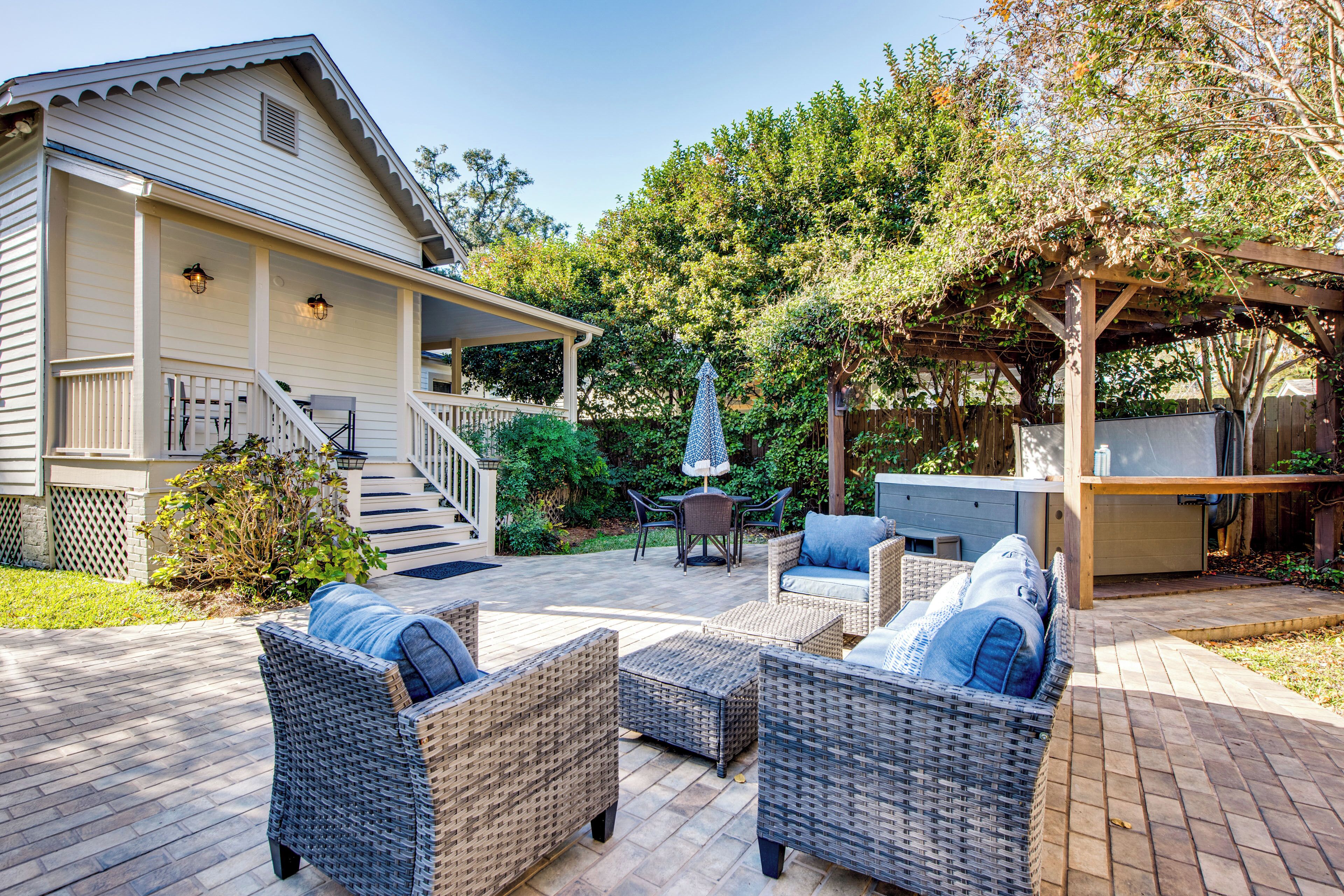 House (2 Bedrooms) | Front of property