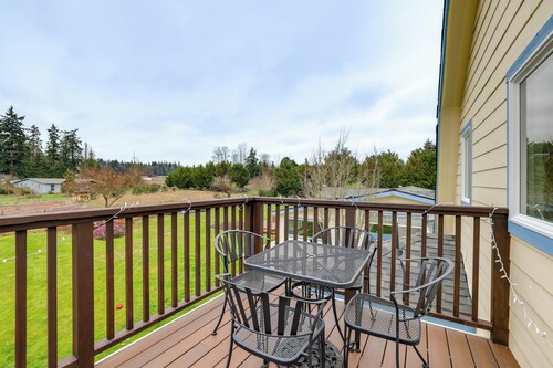 Olympic Mtn Views! Cozy Carriage House in Sequim