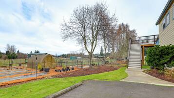 Apartment (0 Bedroom) | Interior