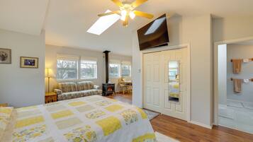 Apartment (0 Bedroom) | Interior