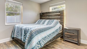House (4 Bedrooms) | Interior - Charming Home w/ Private Pool in Clewiston! (Clewiston)