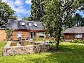 Exterior - Studio 'Noord': peace and nature on the Waal at an atmospheric dike farmhouse (Dreumel)
