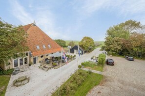 Apartment | 1 bedroom - Bokkumermar Boerderijkamer (Weidum)