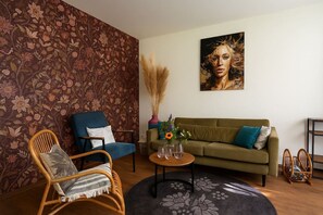 House | 9 bedrooms - Woonboerderij bij Leeuwarden Natuur 11stedenwater (Weidum)