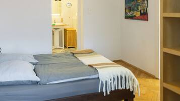 4 Schlafzimmer, Bügeleisen/Bügelbrett, WLAN, Bettwäsche